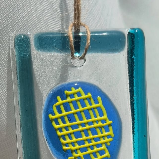Tennis light catcher