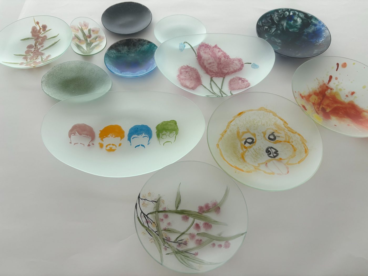 Painted glass plates